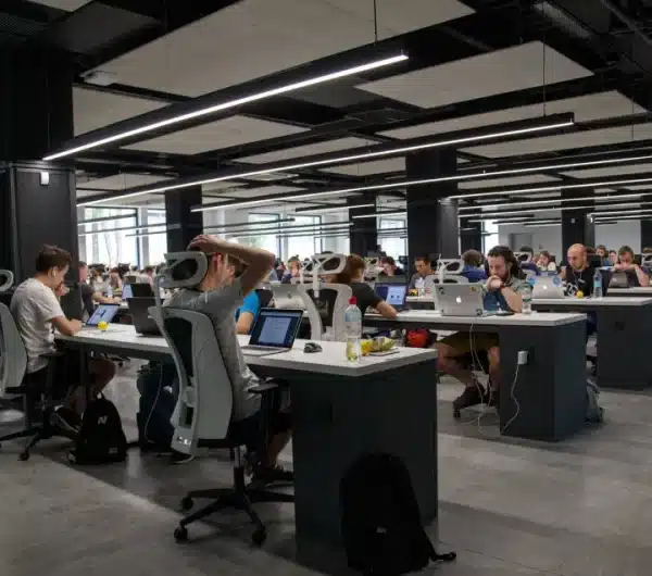 合眾人事顧問網頁設計 - Rovertech 案例分享