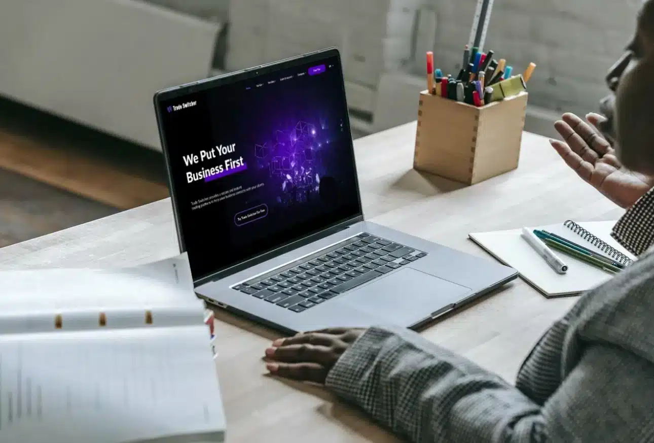 Rovertech 為 Success Approach 網頁設計